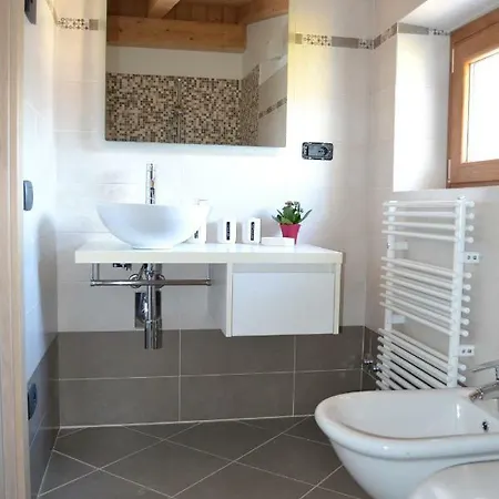 Ca El Finilet Lägenhet Brenzone sul Garda