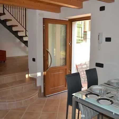 Ca El Finilet Apartment Brenzone sul Garda